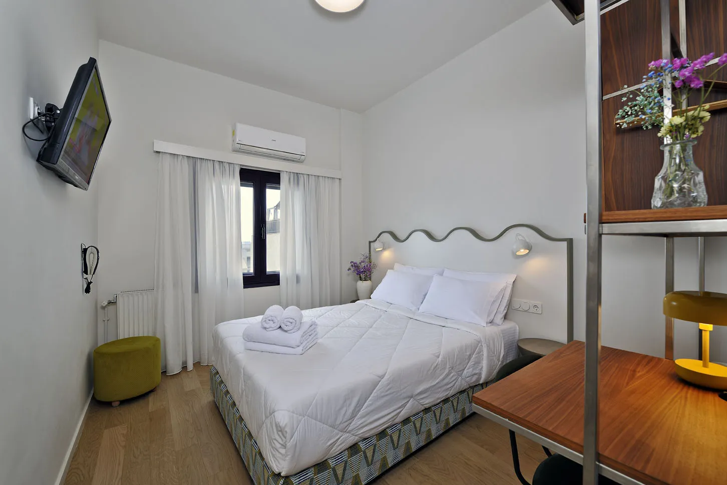 upper-floor-room-double-105-1