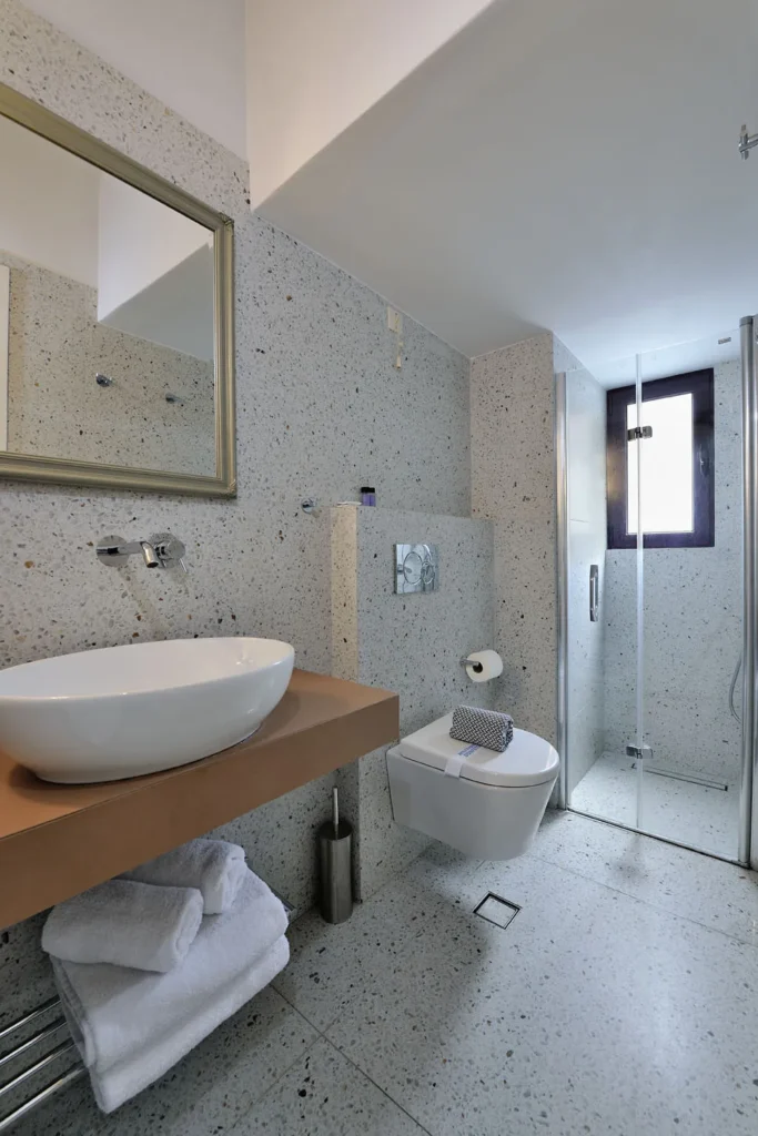 upper floor room double 108 Orion & Dryades Hotel in Athens
