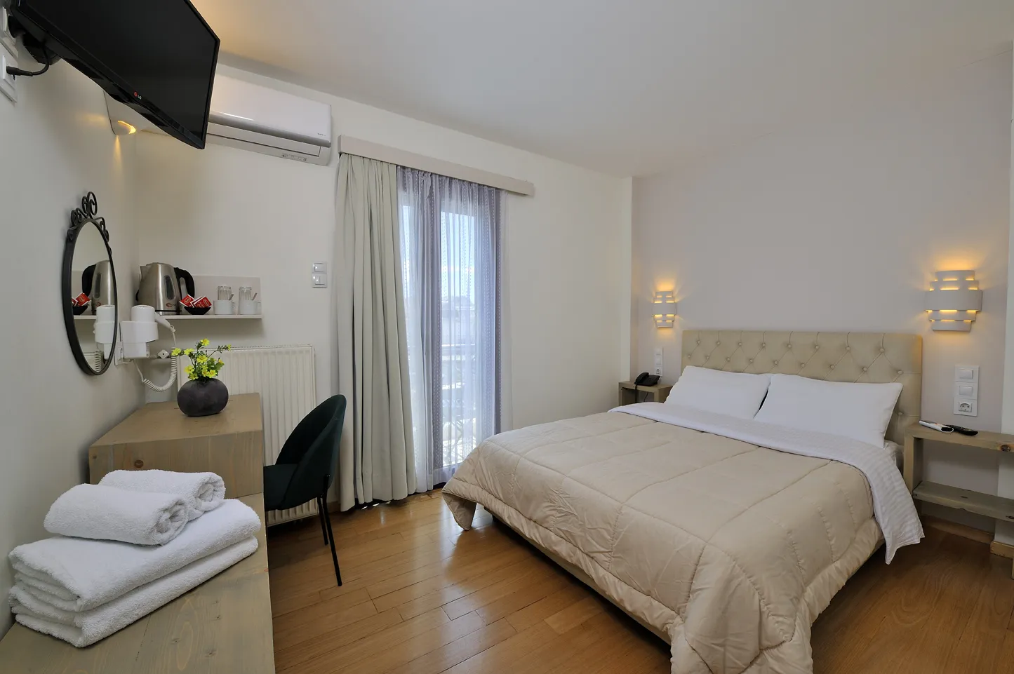 upper floor room double 114 Orion & Dryades Hotel in Athens