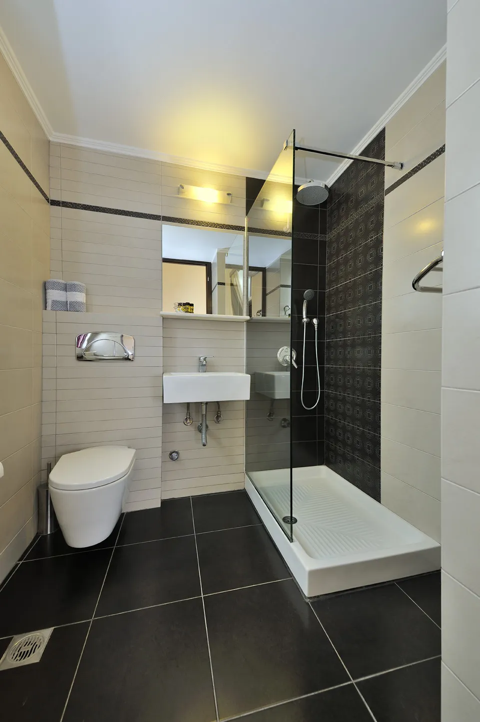 upper floor room double 214 3 Orion & Dryades Hotel in Athens