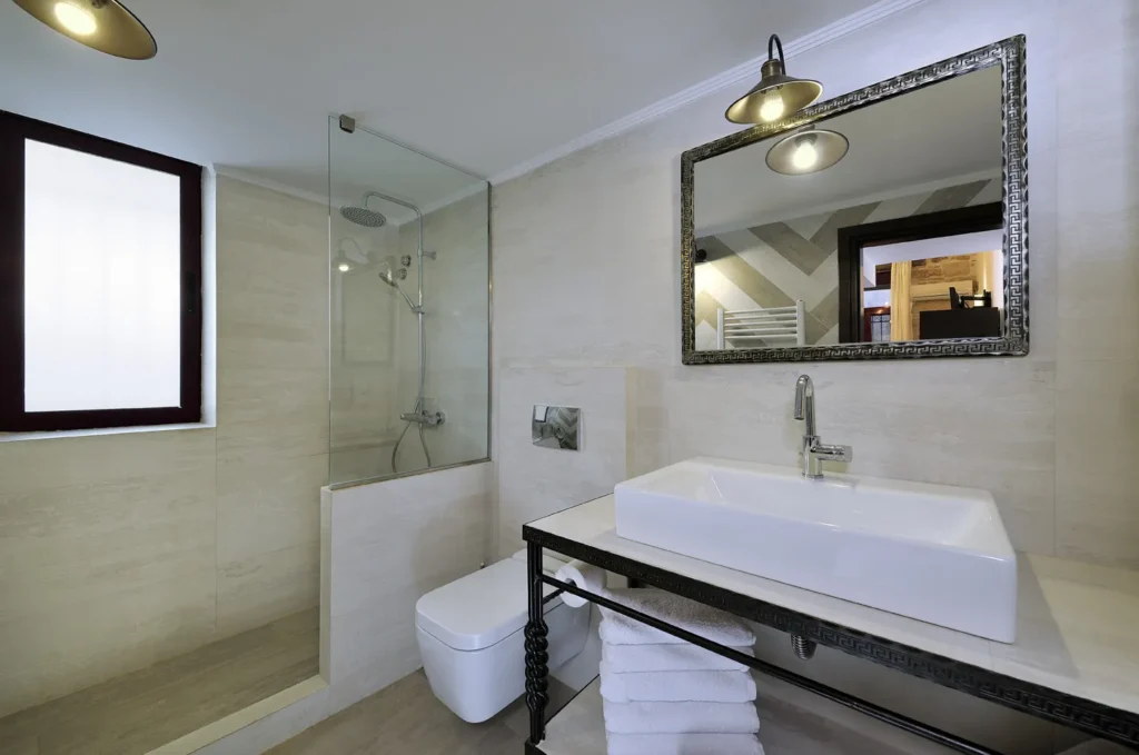 upper floor room quintuple 211 mpanio Orion & Dryades Hotel in Athens
