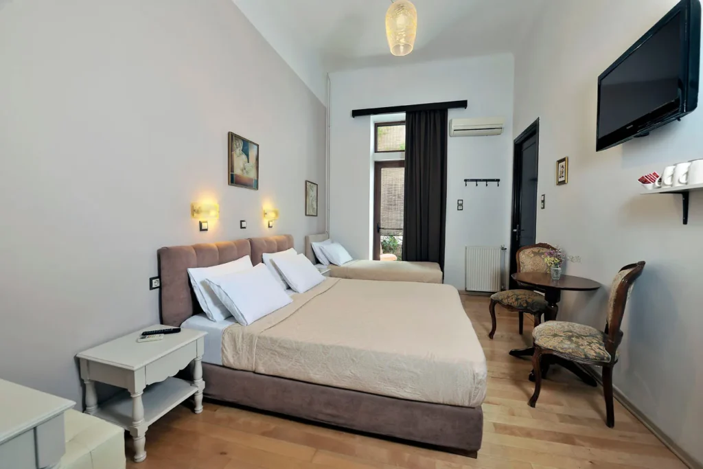 214 3 1 Orion & Dryades Hotel in Athens