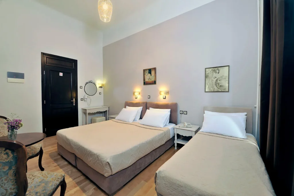 214 3 2 Orion & Dryades Hotel in Athens